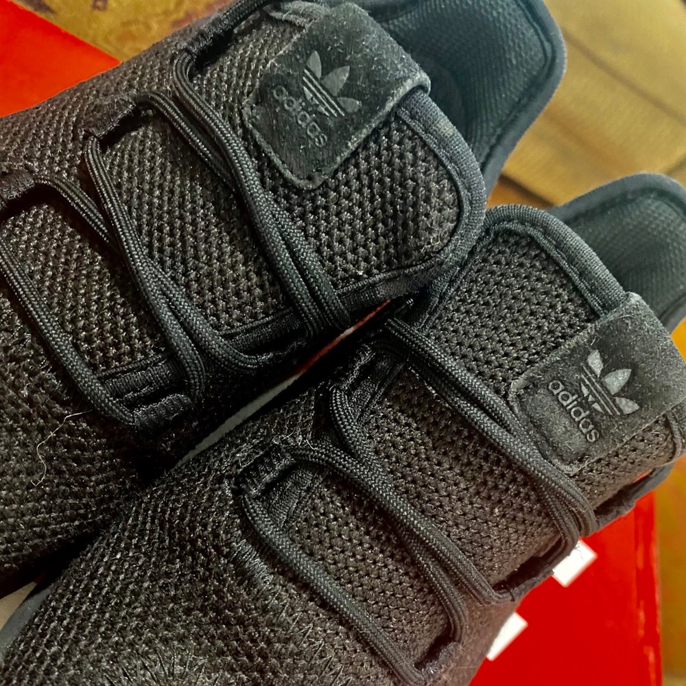 Adidas sneakers (unisex)